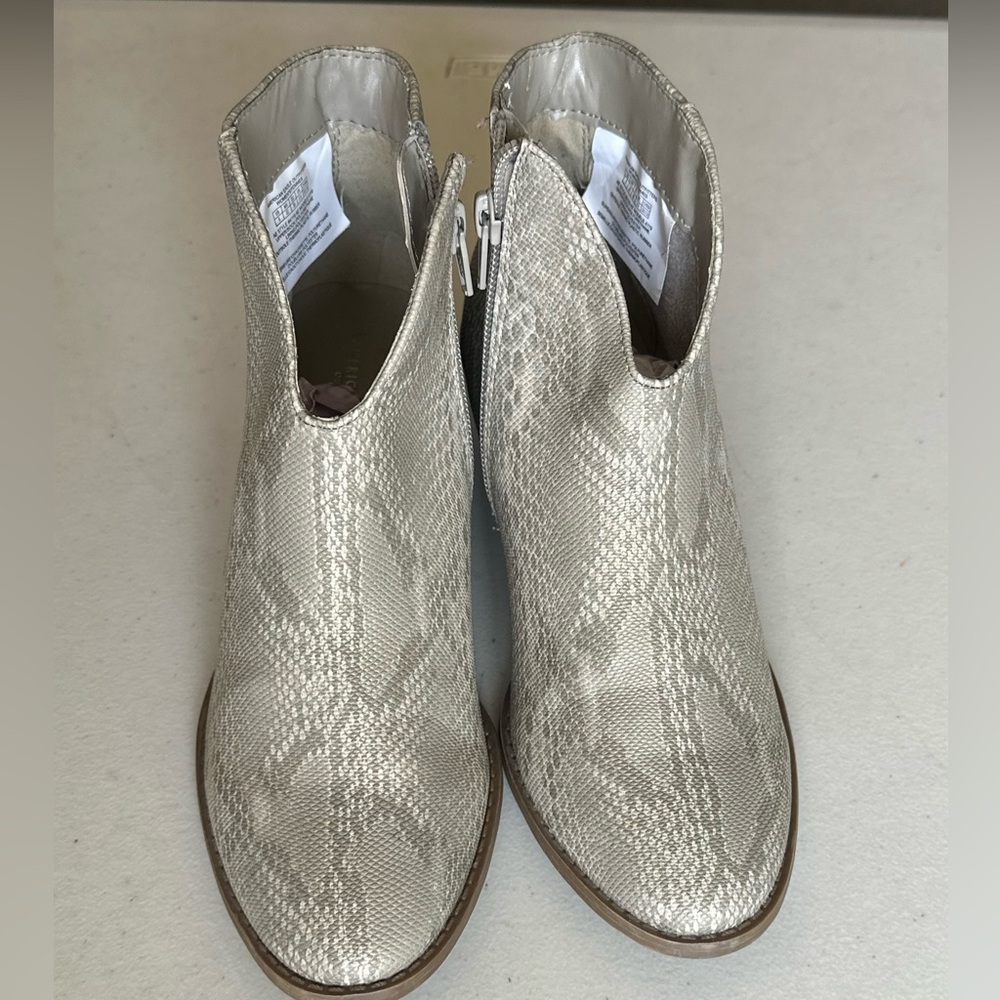 American Eagle Outfitters Women's Tan Footwear